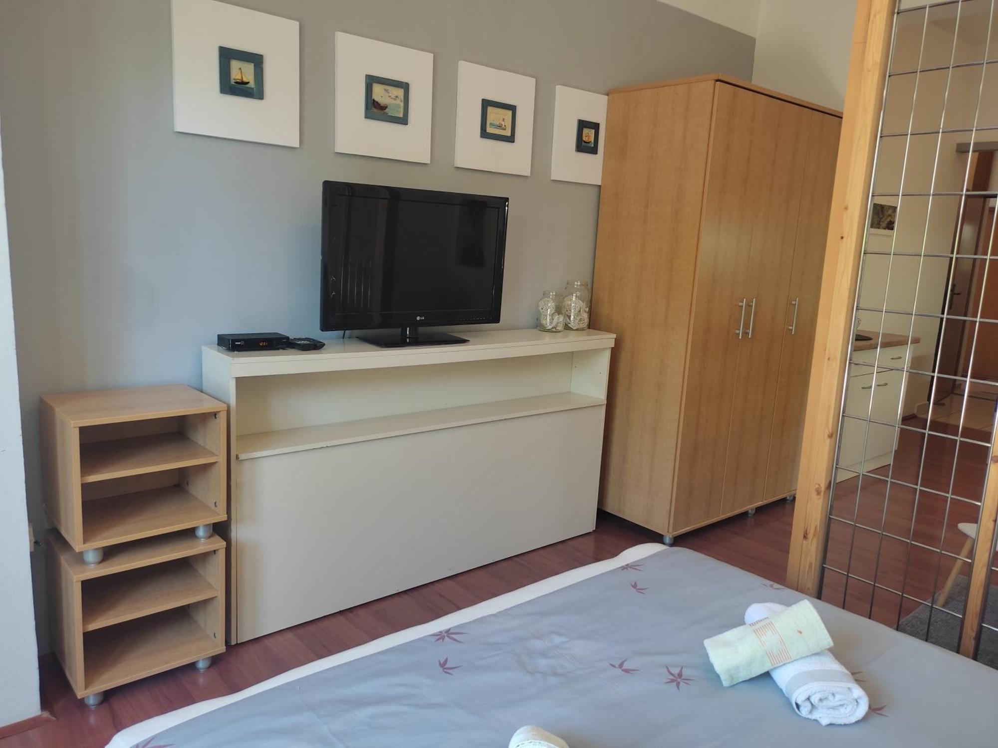 Apartmani Deleut Novi Vinodolski Eksteriør billede